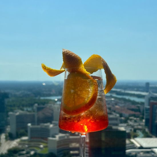 Sundowner im Turm Café mit Sunset Happy Hour