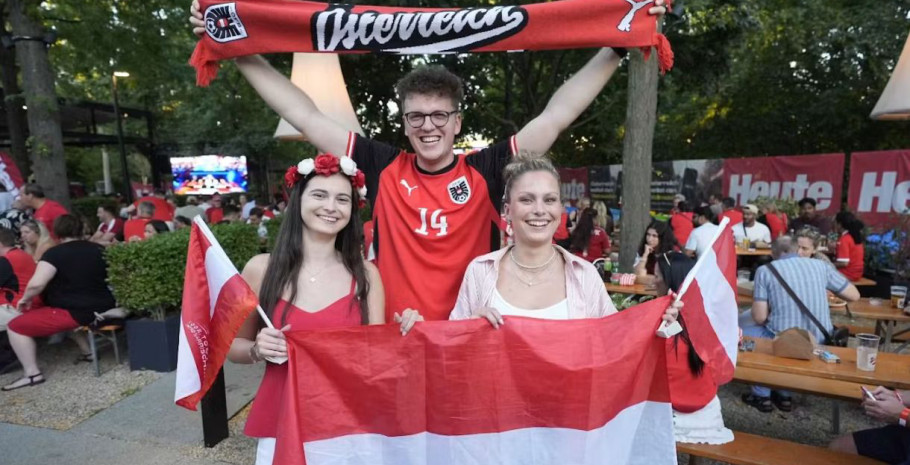 FIFA Österreich Spanien Main