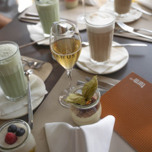 Donauturm Turm Cafe Brunchsetting 30
