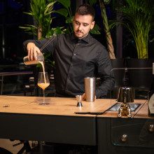 Donauturm Bar Innenterasse 6