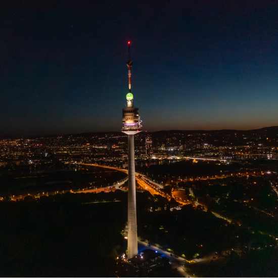 Donauturm Nacht Panorma 