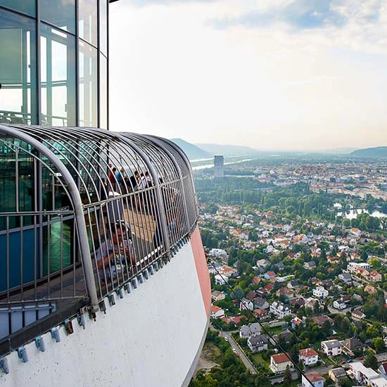 Aussichtsterrasse auf 150m Höhe
