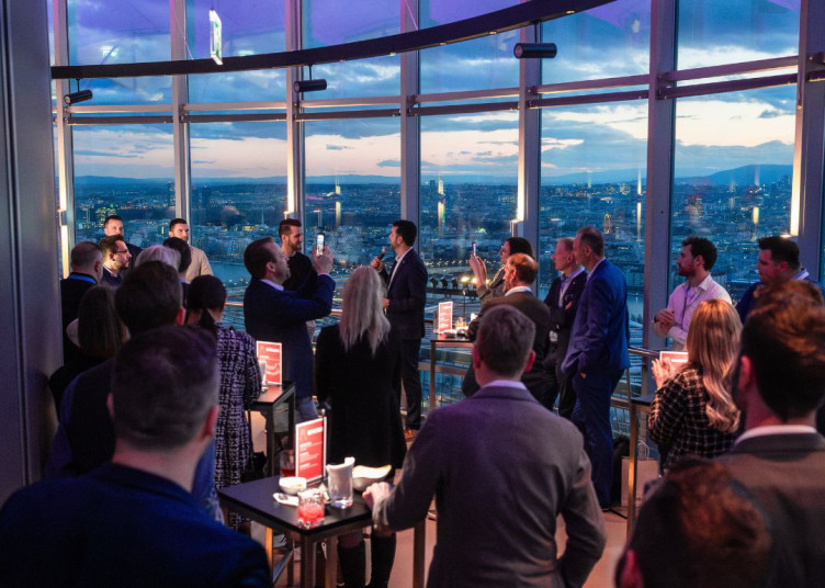 Networking 170 Metres Above Vienna: Business Speed Dating